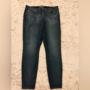 Torrid dark denim bombshell skinny button fly jeans